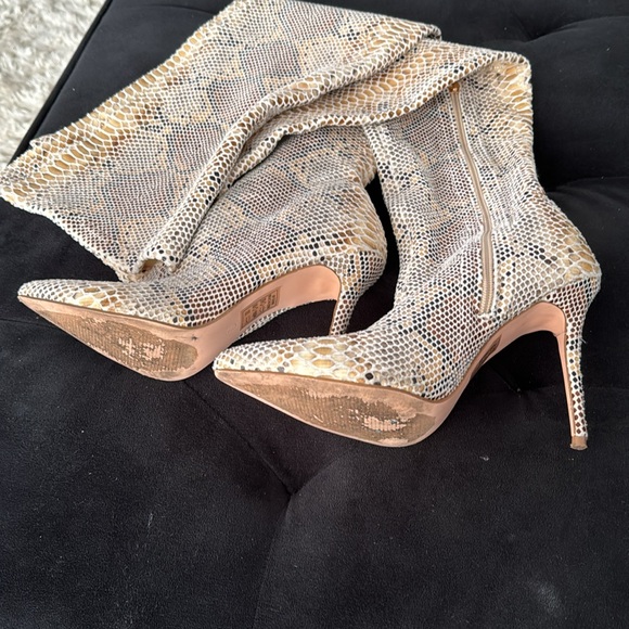 Snakeskin boots - Picture 3 of 5